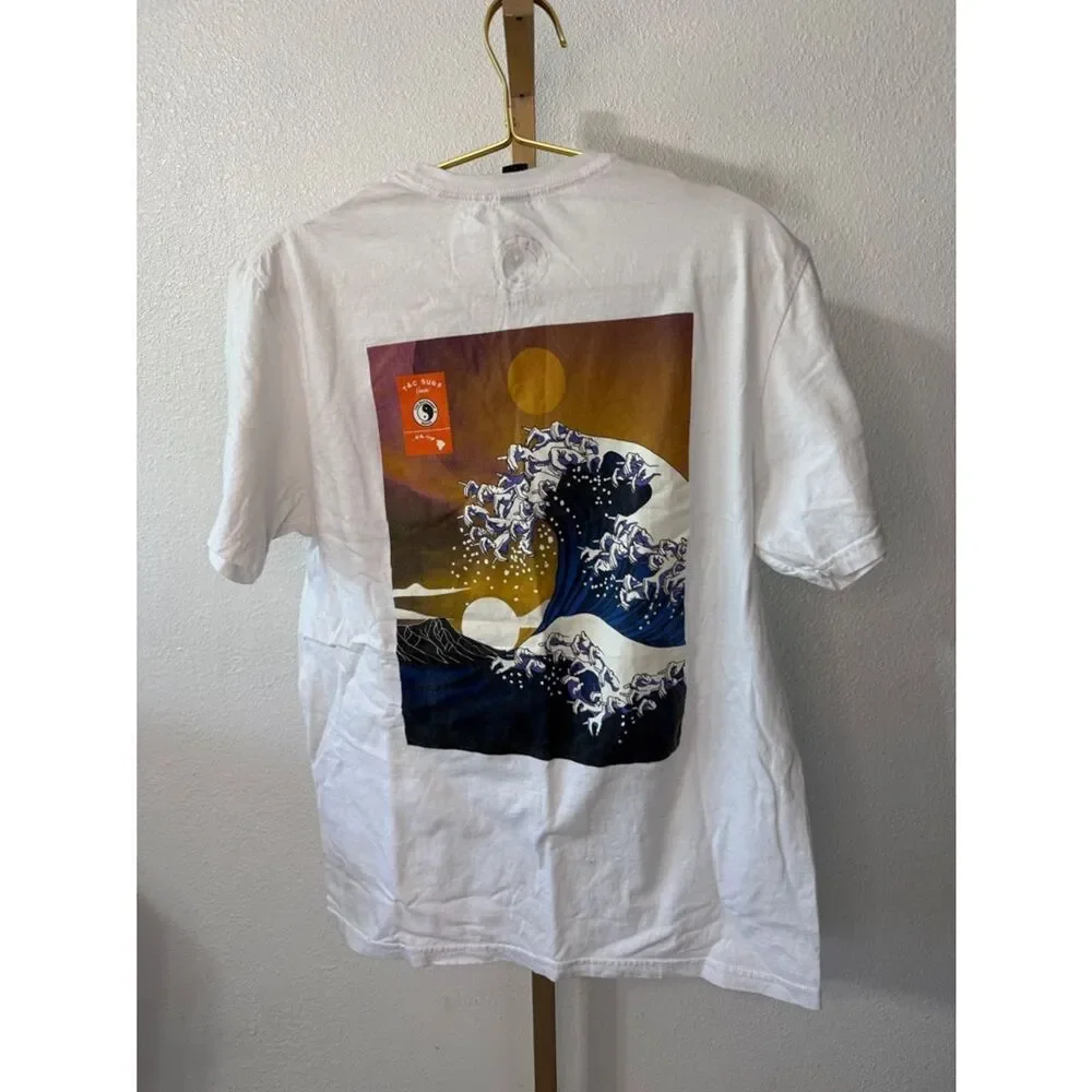 T&C surf- White Shaka wave Graphic Tee- Medium